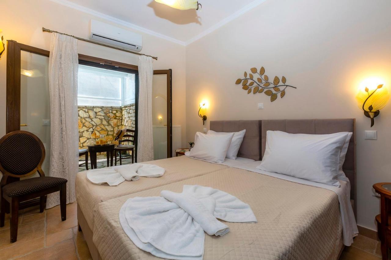 Solaris Methea- Luxury Central Villa By The Castle Kasziópi Kültér fotó